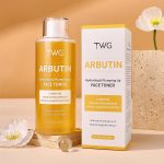 Toner Visage à l'Arbutine – Éclat Intensif, Hydratation et Anti-Teint Terne (400ml)